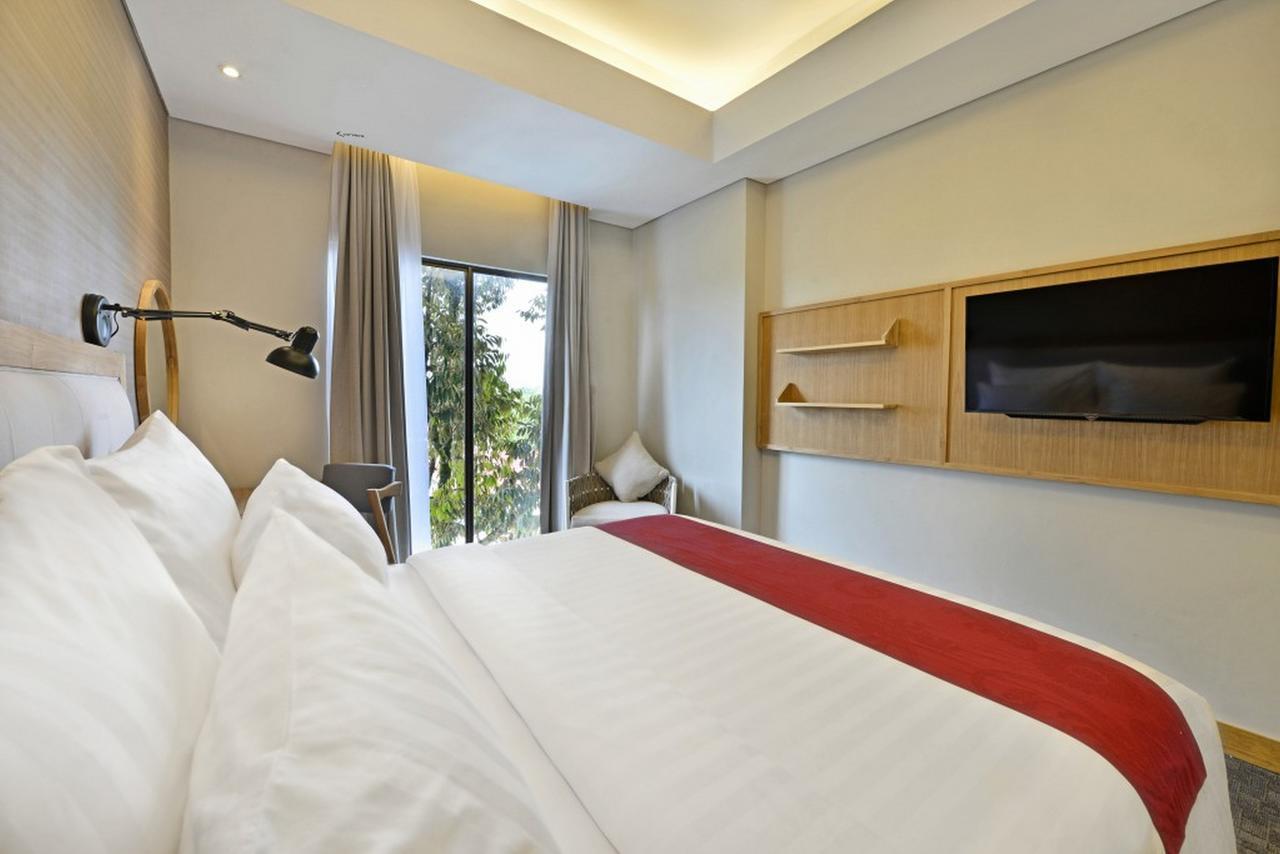 Famvida Hotel Lubuklinggau Zewnętrze zdjęcie